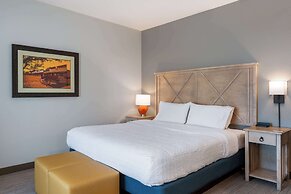 Hampton Inn & Suites Dodge City
