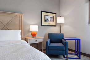 Hampton Inn & Suites Dodge City