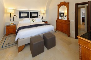 Monastero Santa Rosa Hotel & Spa