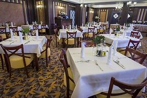 Hotel Krysztal Conference & Spa