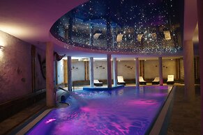 Hotel Krysztal Conference & Spa