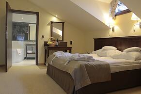 Hotel Krysztal Conference & Spa