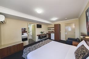 Rocky Resort Motor Inn