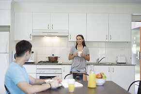 Macquarie University Village