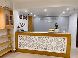 Hanoi Central Park Hotel