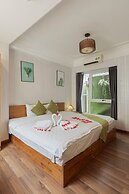 Hanoi Central Park Hotel