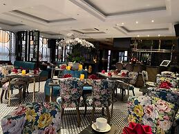 Golden Silk Boutique Hotel