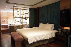 Golden Silk Boutique Hotel