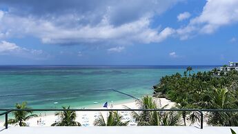 THE MOON BEACH MUSEUM RESORT