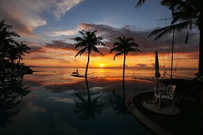 THE MOON BEACH MUSEUM RESORT