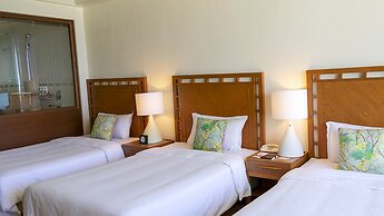 THE MOON BEACH MUSEUM RESORT