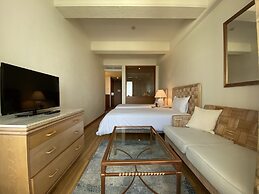 THE MOON BEACH MUSEUM RESORT