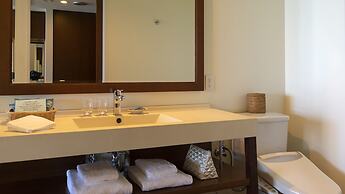 THE MOON BEACH MUSEUM RESORT