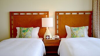 THE MOON BEACH MUSEUM RESORT