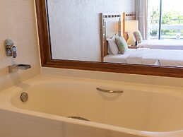 THE MOON BEACH MUSEUM RESORT