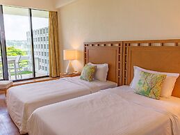 THE MOON BEACH MUSEUM RESORT