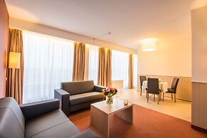 Arass Hotel & Business Flats