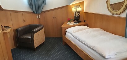 Villa Martha Vintage Hotel B&B