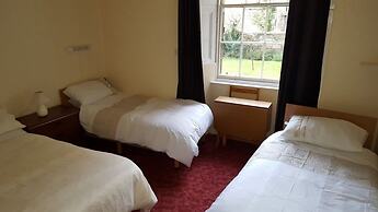 Sakura Edinburgh Guest House