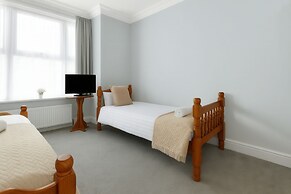 Shelford Lodge
