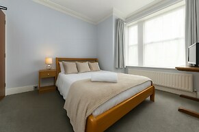 Shelford Lodge