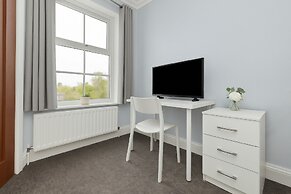 Shelford Lodge