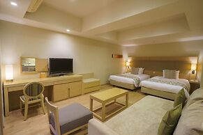 Moon Ocean Ginowan Hotel & Residence