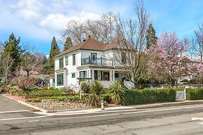 Abigail’s Bed & Breakfast Inn