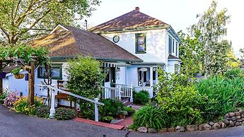 Abigail’s Bed & Breakfast Inn