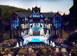 Abigail’s Bed & Breakfast Inn