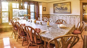 Abigail’s Bed & Breakfast Inn