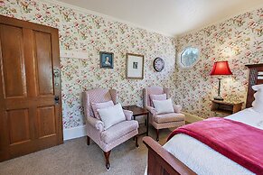 Abigail’s Bed & Breakfast Inn