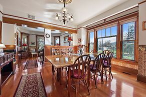 Abigail’s Bed & Breakfast Inn