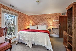 Abigail’s Bed & Breakfast Inn