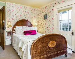 Abigail’s Bed & Breakfast Inn