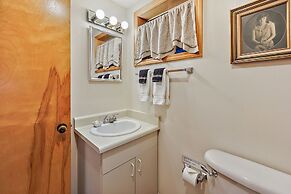 Abigail’s Bed & Breakfast Inn