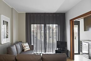 Gran de Gràcia Apartments