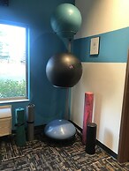 Wood River Inn & Suites