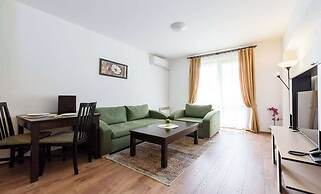 Grand Royale Apartment Complex & Spa