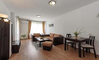 Grand Royale Apartment Complex & Spa