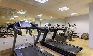 Grand Royale Apartment Complex & Spa