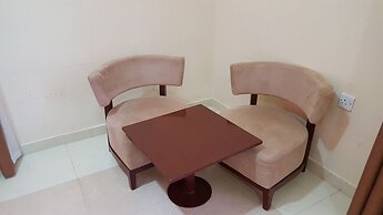 Al Ayjah Plaza Hotel