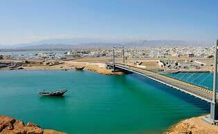 Al Ayjah Plaza Hotel