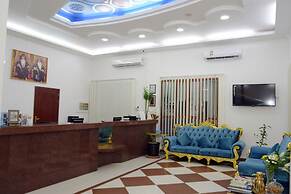 Al Ayjah Plaza Hotel