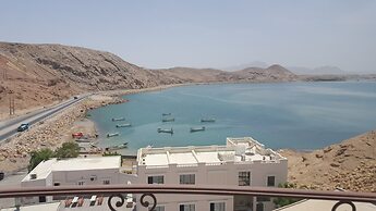 Al Ayjah Plaza Hotel