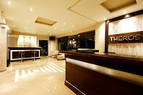 Theros Hotel