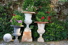 Carmo's Boutique Hotel