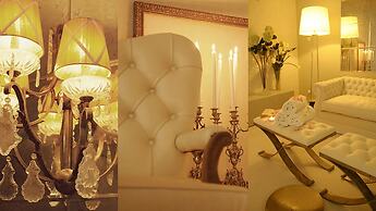 Carmo's Boutique Hotel