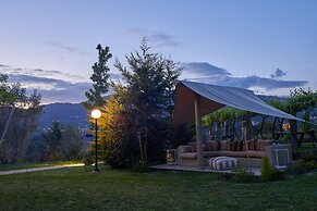 Carmo's Boutique Hotel