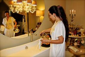 Carmo's Boutique Hotel